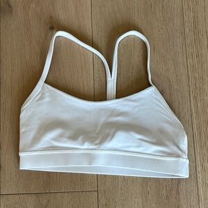 Lululemon White Flow Y Bra